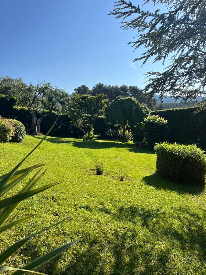 Le Clos Serein Le Beausset Luaran gambar