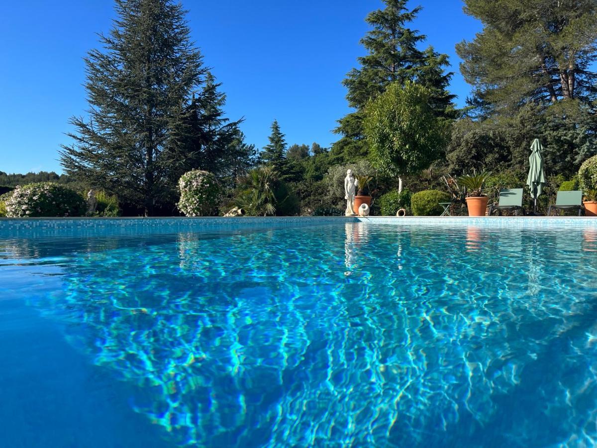Le Clos Serein Le Beausset Luaran gambar